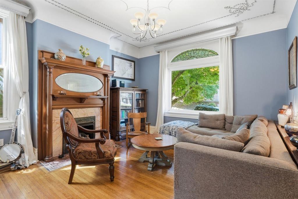 601 Emerson Street Pittsburgh, PA 15206 - Photo 21 of 46