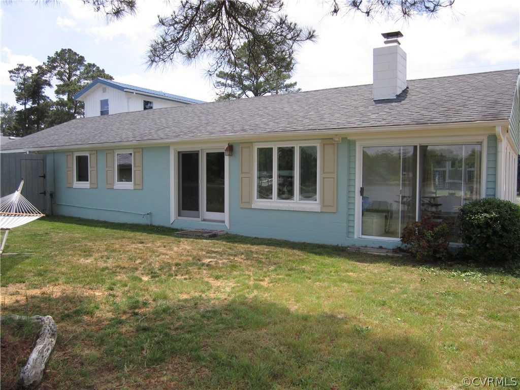 1264 Little Florida Road Farnham, VA 22460 - Photo 3 of 42 a view of a house with a garden