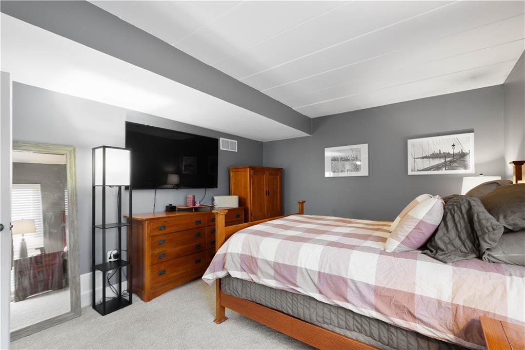 2034 Swallow Hill Road, Unit 430 Pittsburgh, PA 15220 - Photo 15 of 24 Gallery Image 15