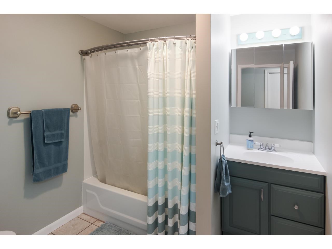 4400 Five Mile Road Williamsburg, MI 49690 - Photo 12 of 33 1886994-11.JPG