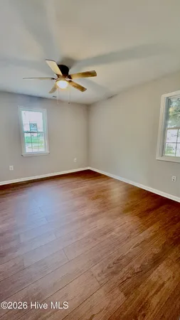 $1,700 | 130 Parnell Road, Hubert, NC 28539