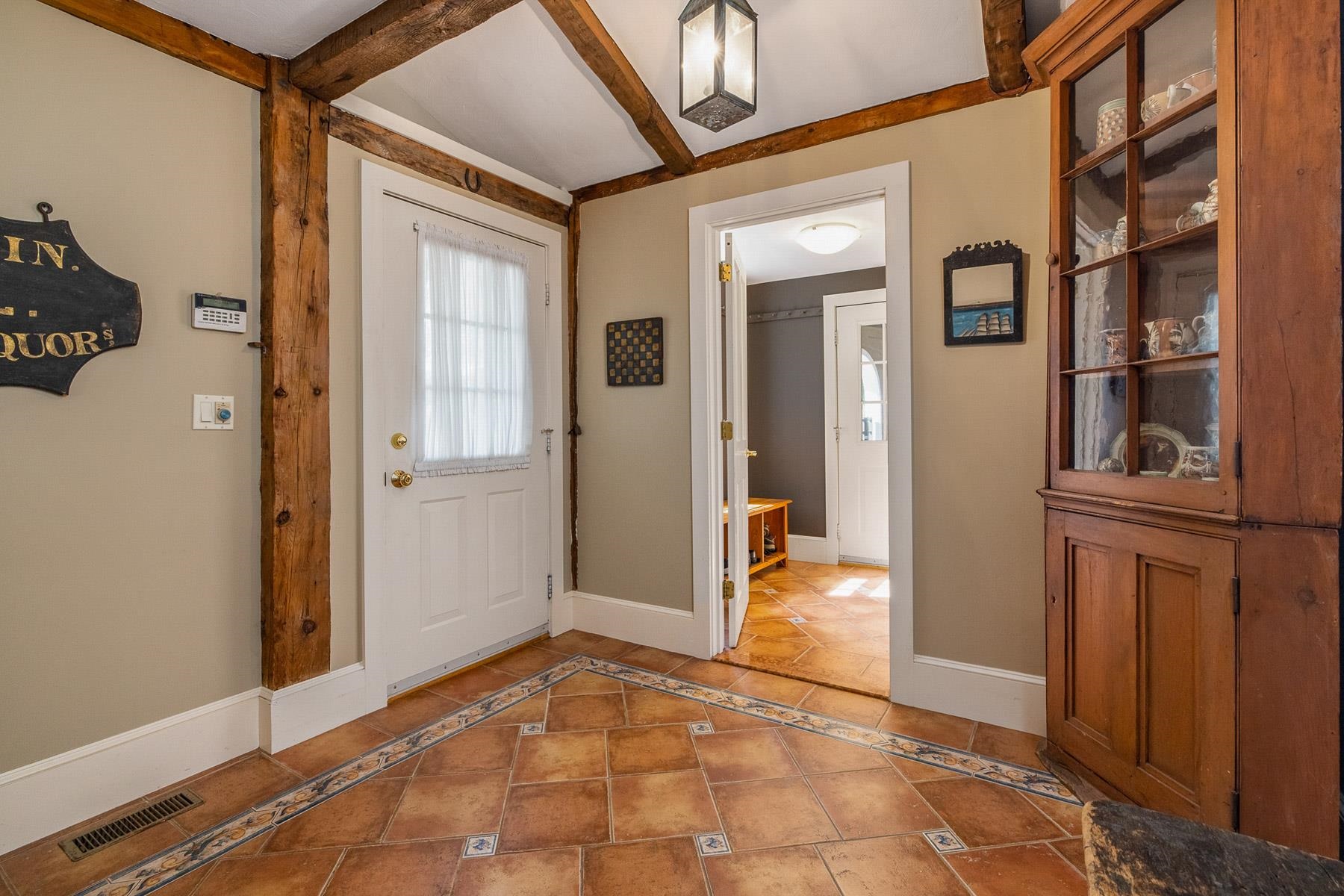 106 North Road Fremont, NH 03044 - Photo 3 of 40