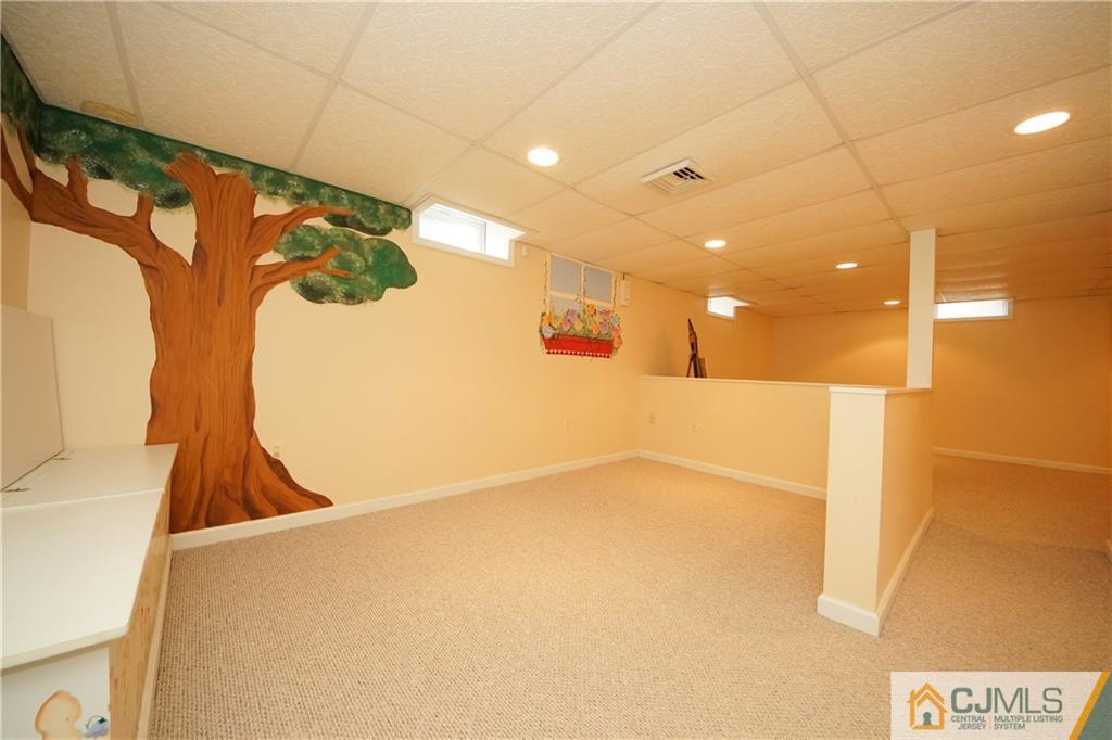 13 Timber Ridge Road North Brunswick, NJ 08902 - Photo 22 of 24 a view of a hallway