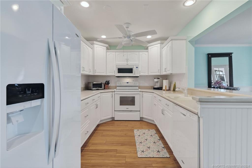 5636 Southeast Foxcross Place Stuart, FL 34997 - Photo 14 of 45
