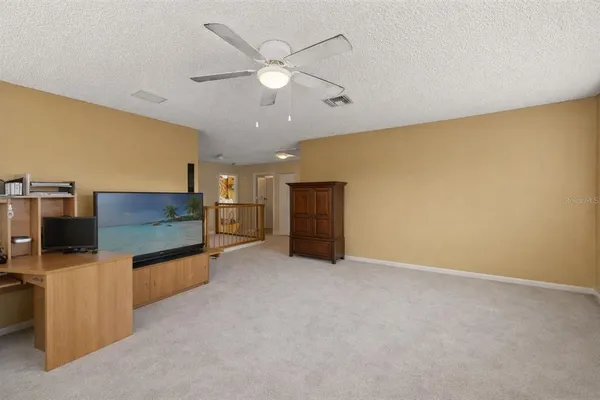 $599,000 | 4922 Edgewater Lane, Oldsmar, FL 34677