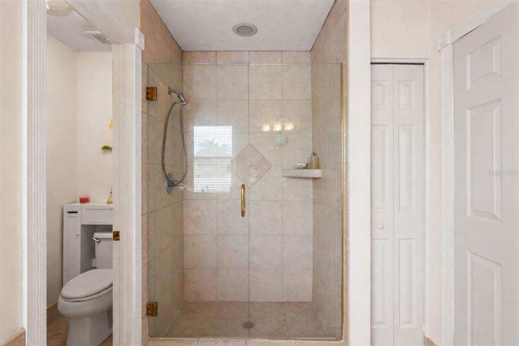 4922 Edgewater Lane Oldsmar, FL 34677 - Photo 20 of 41