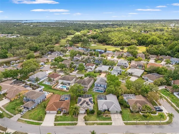 $599,000 | 4922 Edgewater Lane, Oldsmar, FL 34677