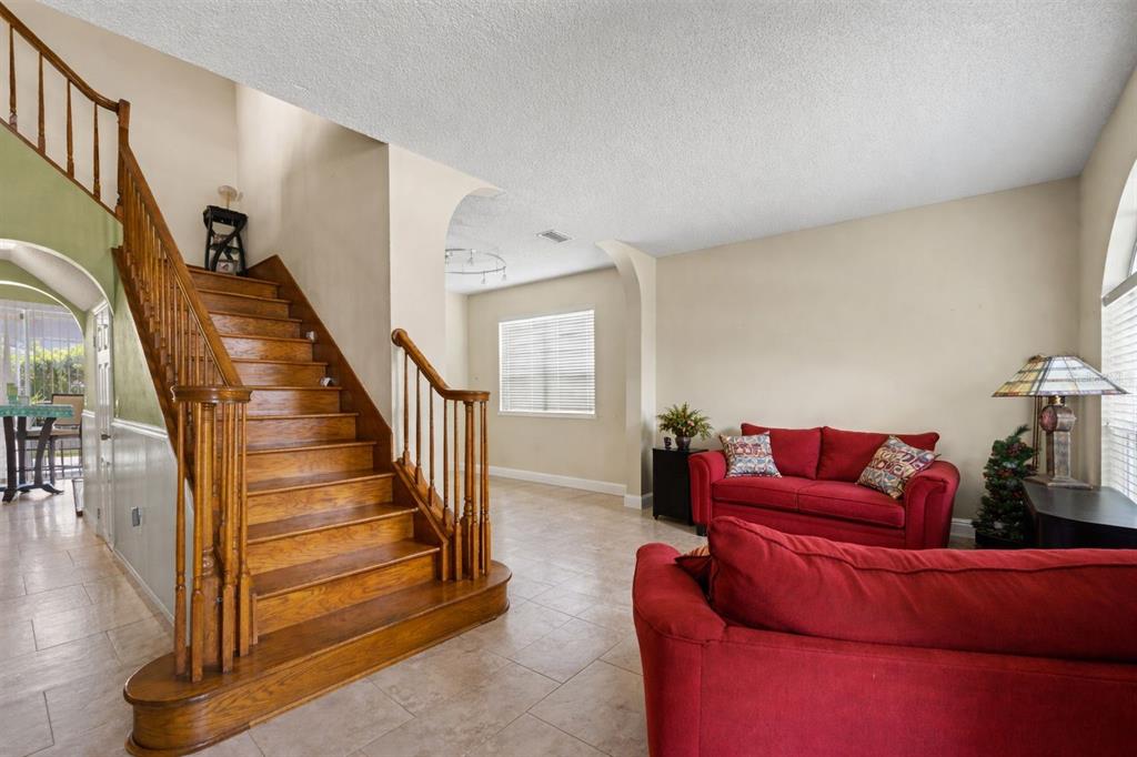 4922 Edgewater Lane Oldsmar, FL 34677 - Photo 9 of 41
