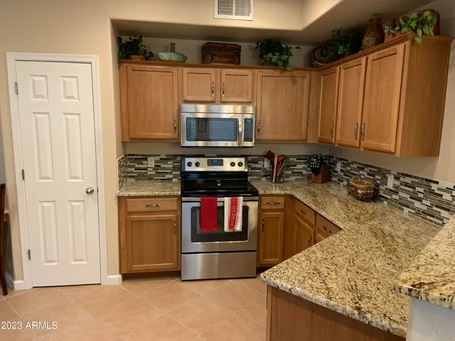 $2,000 | 14575 West Mountain View Boulevard, Unit 111, Surprise, AZ 85374