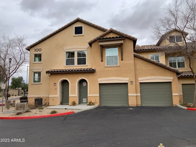 $2,000 | 14575 West Mountain View Boulevard, Unit 111, Surprise, AZ 85374