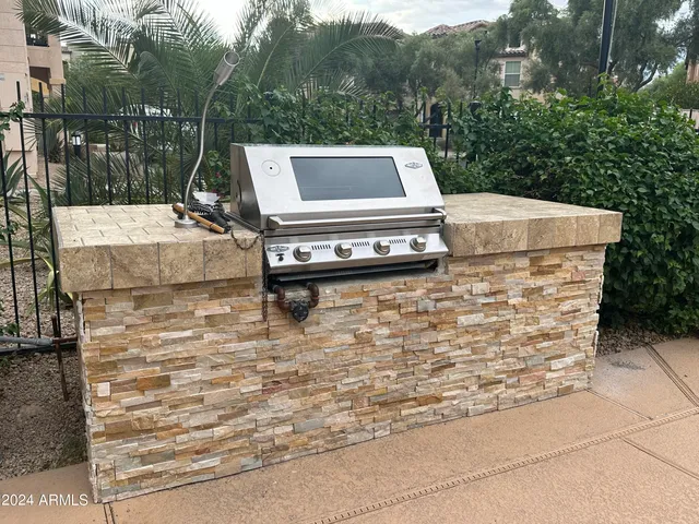 $2,000 | 14575 West Mountain View Boulevard, Unit 111, Surprise, AZ 85374