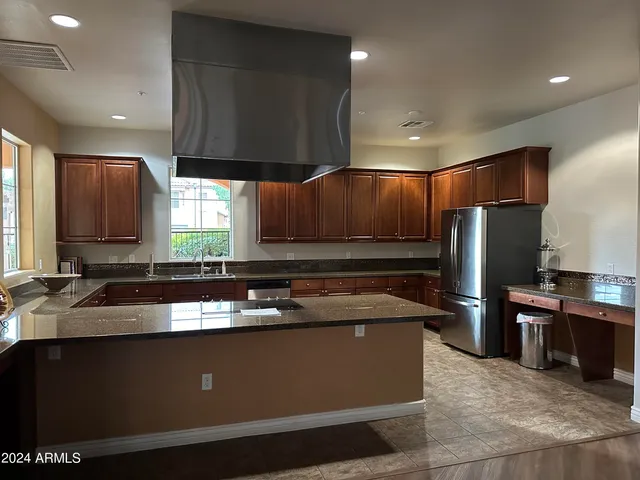 $2,000 | 14575 West Mountain View Boulevard, Unit 111, Surprise, AZ 85374