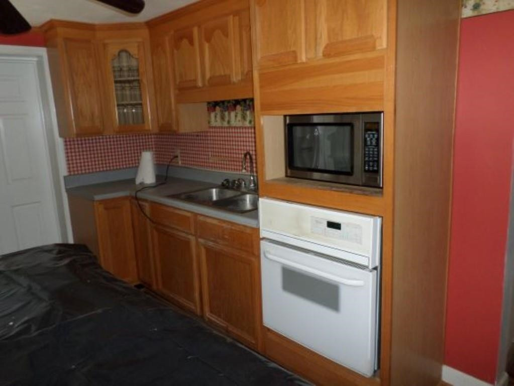107 Ole Cabin Road Roxboro, NC 27574 - Photo 7 of 19 Kitchen
