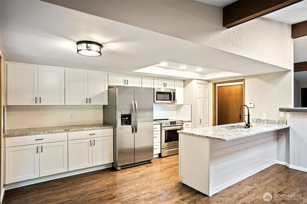 $3,450 | 22201 Northeast 2nd Street, Sammamish, WA 98074
