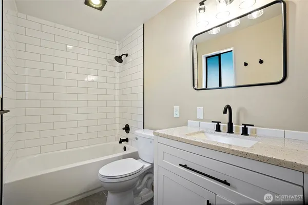 $3,450 | 22201 Northeast 2nd Street, Sammamish, WA 98074