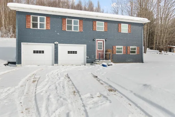 $380,000 | 100 Deer Lane, Johnson, VT 05656