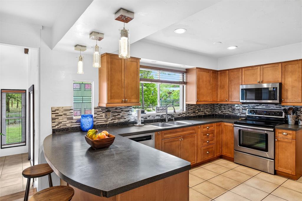 9406 Southwest 78th Court Gainesville, FL 32608 - Photo 22 of 41