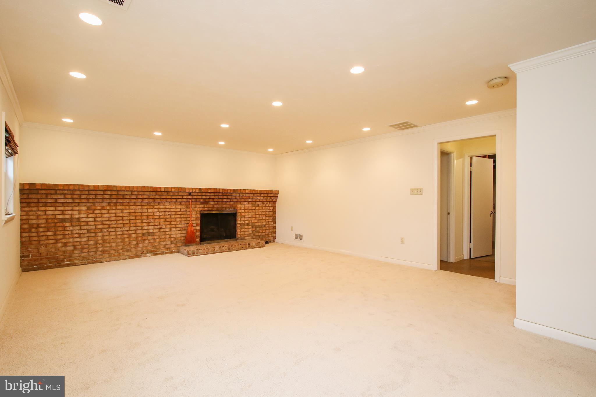 2720 Woodedge Road Silver Spring, MD 20906 - Photo 23 of 29 Family Room