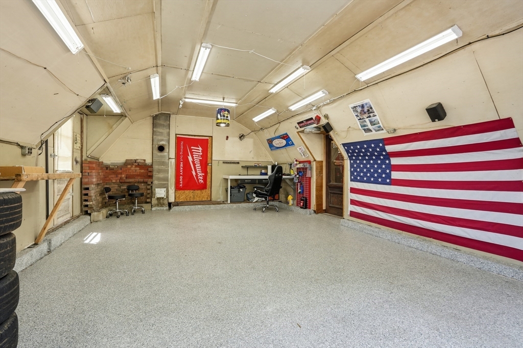 136 Flynt Street Palmer, MA 01069 - Photo 22 of 28 a very nice looking room