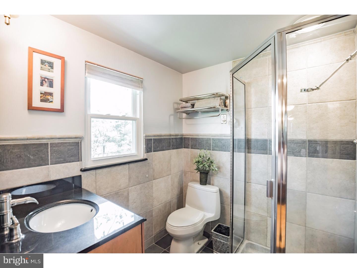 727 Liberty Road Mount Laurel, NJ 08054 - Photo 15 of 20 Master Bathroom