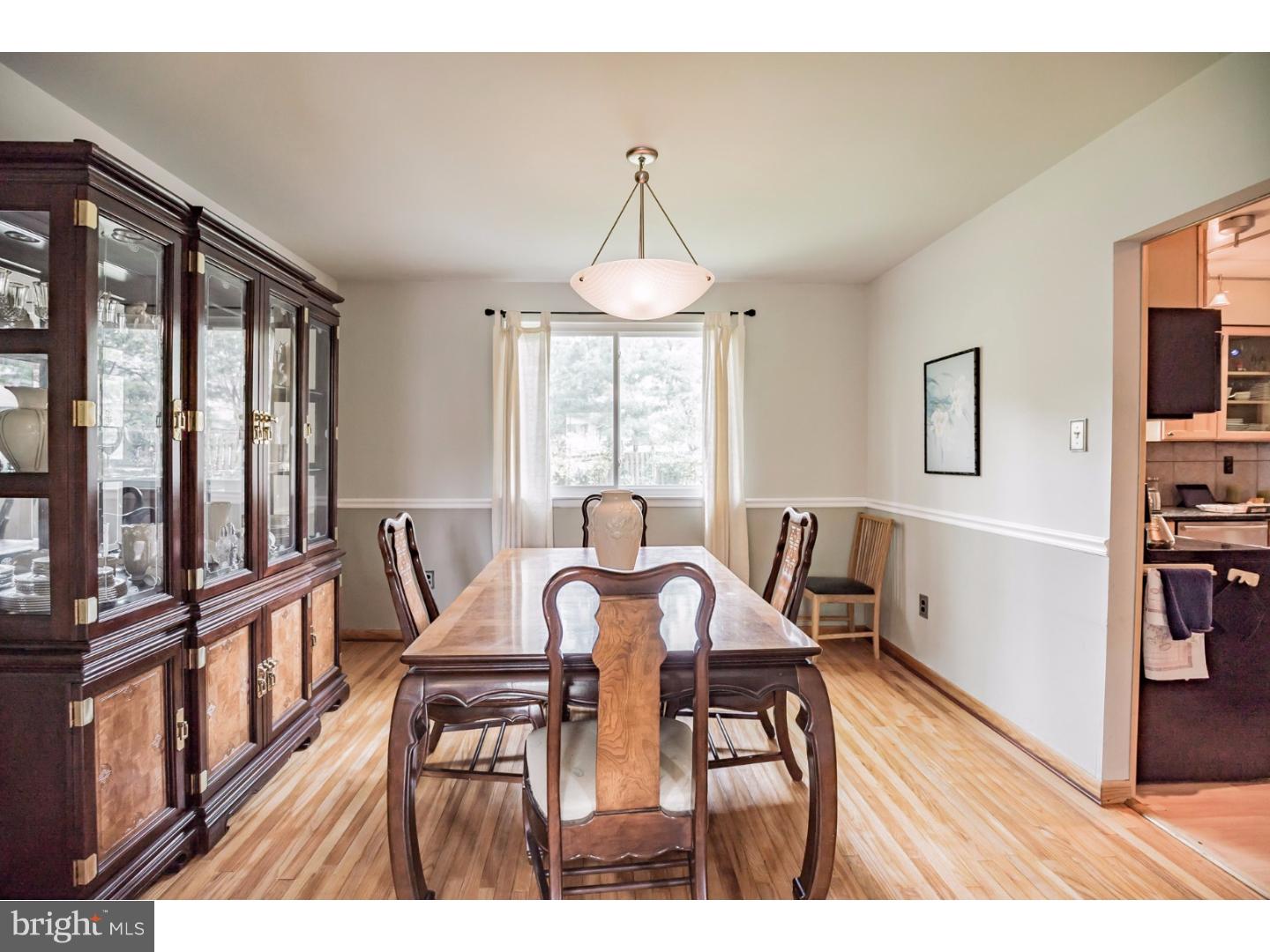 727 Liberty Road Mount Laurel, NJ 08054 - Photo 5 of 20