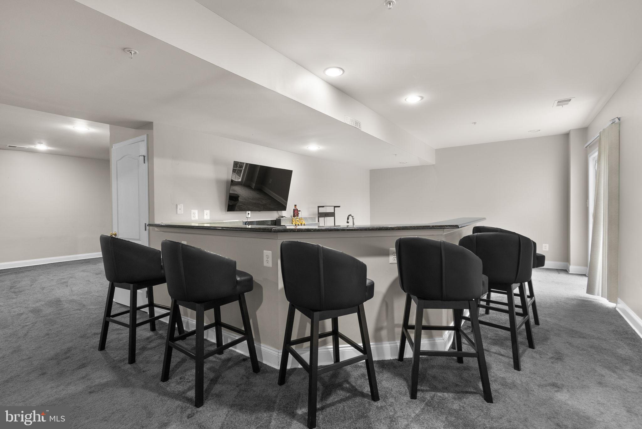 11201 Marlboro Ridge Road Upper Marlboro, MD 20772 - Photo 51 of 62 Wet Bar