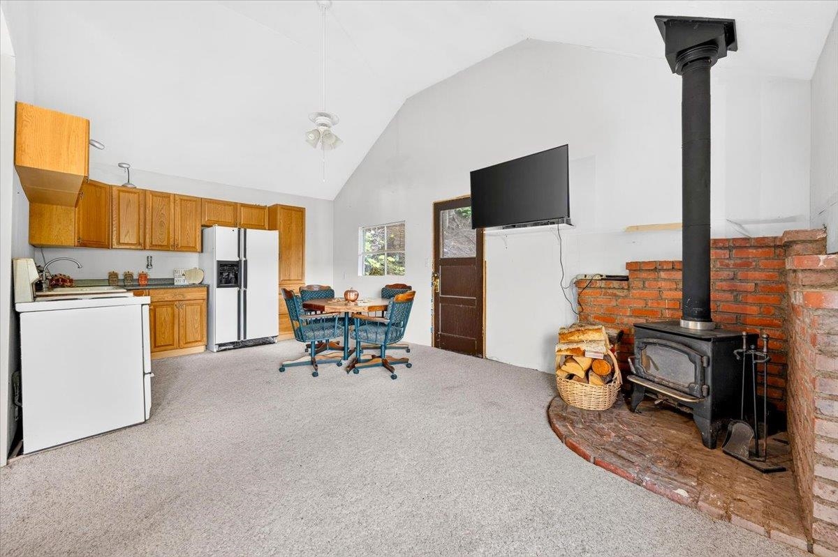 4106 Tamarack Beach Road Loon Lake, WA 99148 - Photo 7 of 22 Gallery Image 7