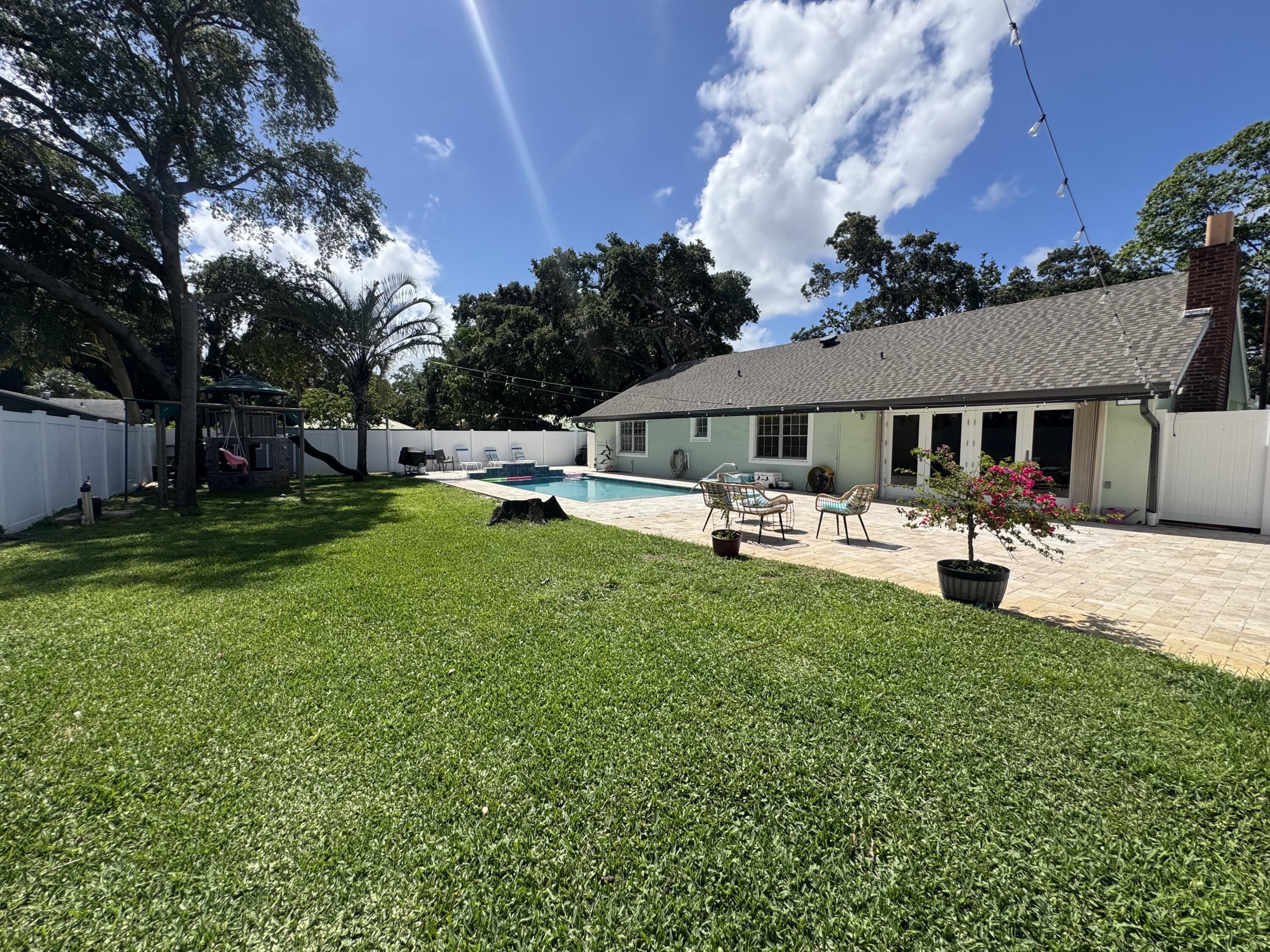 2518 Ranch House Road West Palm Beach, FL 33406 - Photo 25 of 26 IMG_2948