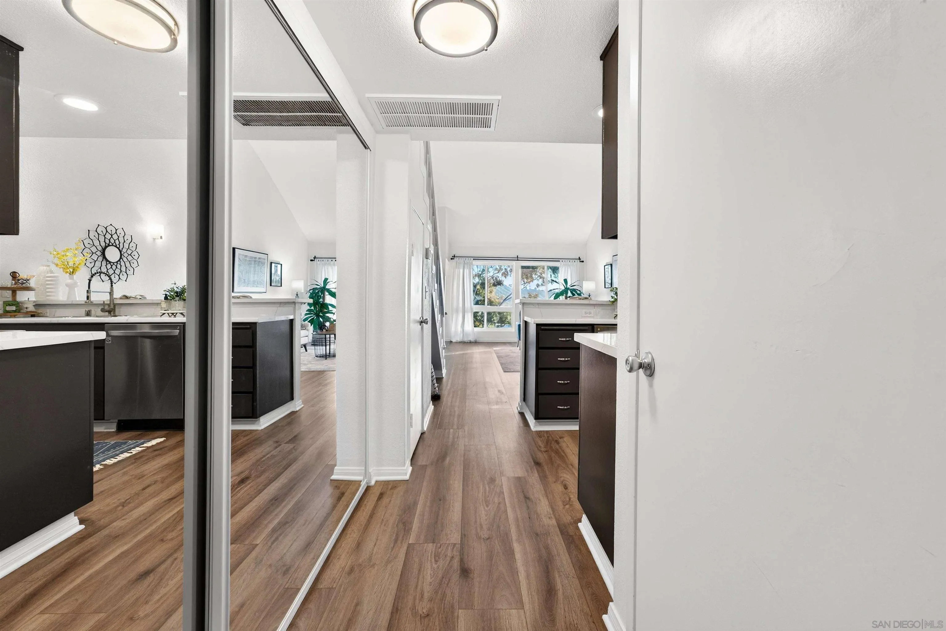 6255 Rancho Mission Road, Unit 302 San Diego, CA 92108 - Photo 23 of 29