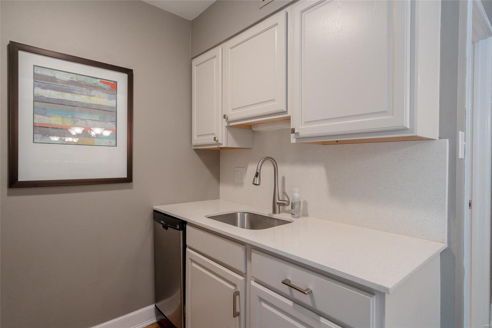 434 North Sappington Road, Unit A St. Louis, MO 63122 - Photo 12 of 31 Gallery Image 12