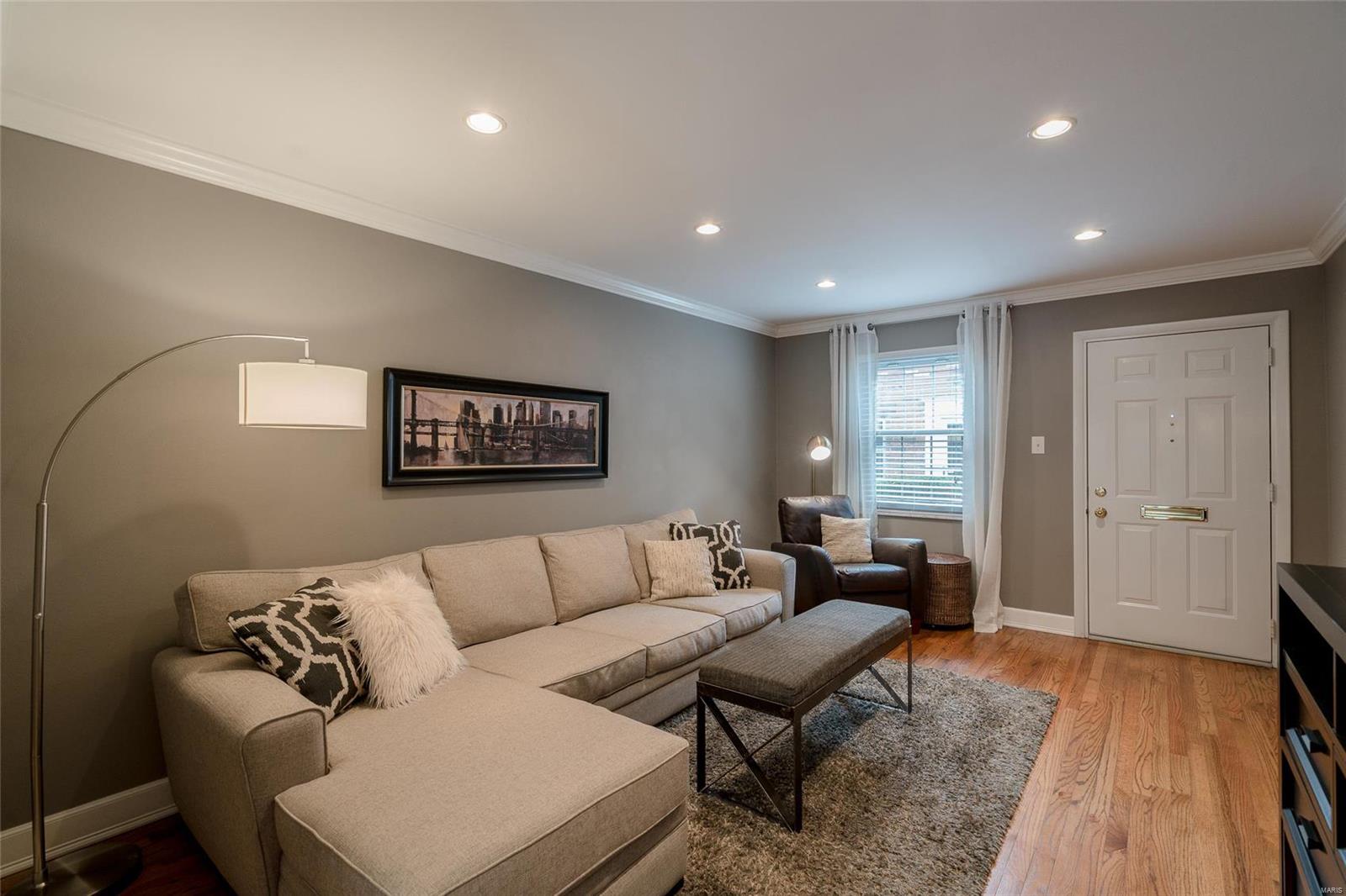 434 North Sappington Road, Unit A St. Louis, MO 63122 - Photo 4 of 31 Gallery Image 4