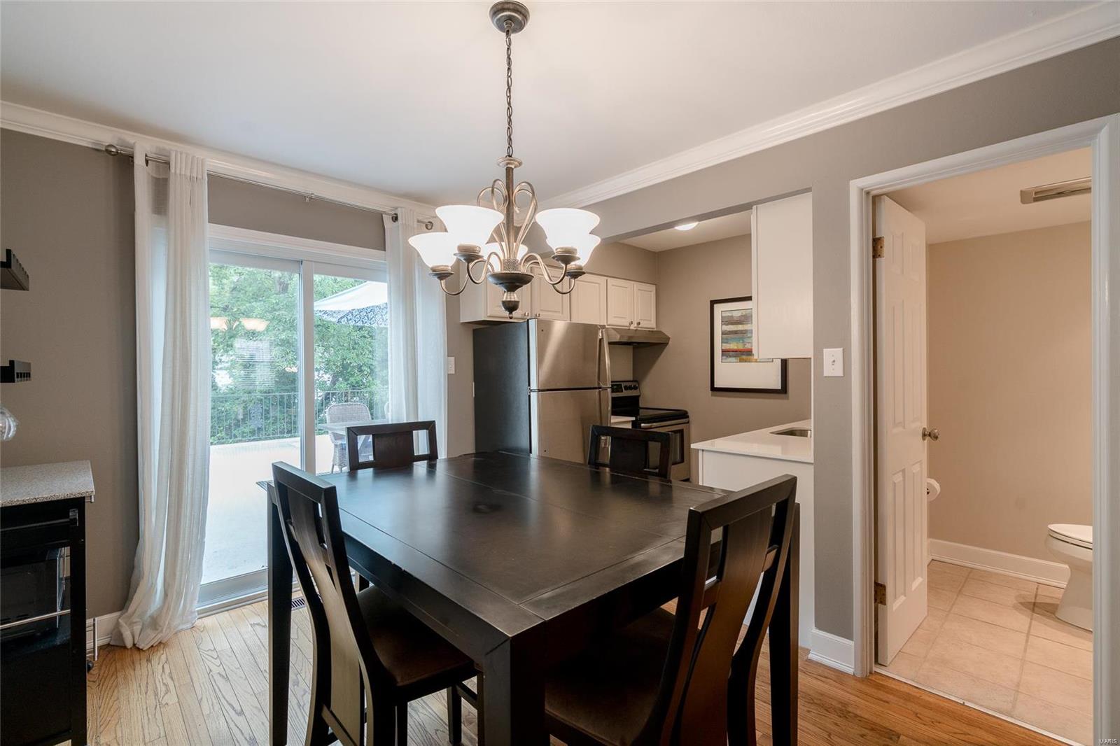 434 North Sappington Road, Unit A St. Louis, MO 63122 - Photo 8 of 31 Gallery Image 8