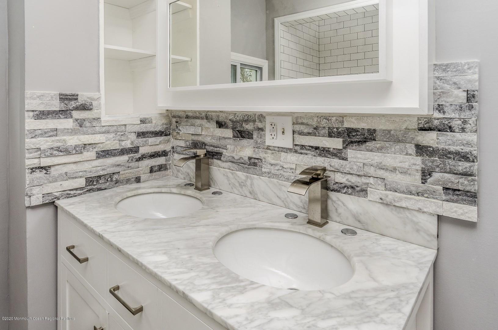 656 Wayside Road Neptune Township, NJ 07753 - Photo 12 of 16 Ettouati_15389_P12_99558