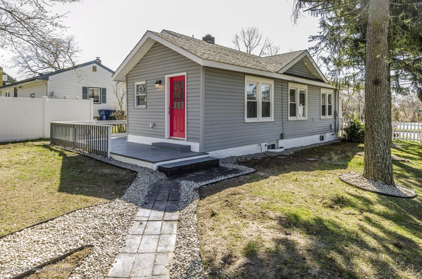 656 Wayside Road Neptune Township, NJ 07753 - Photo 13 of 16 Ettouati_15389_P13_99552