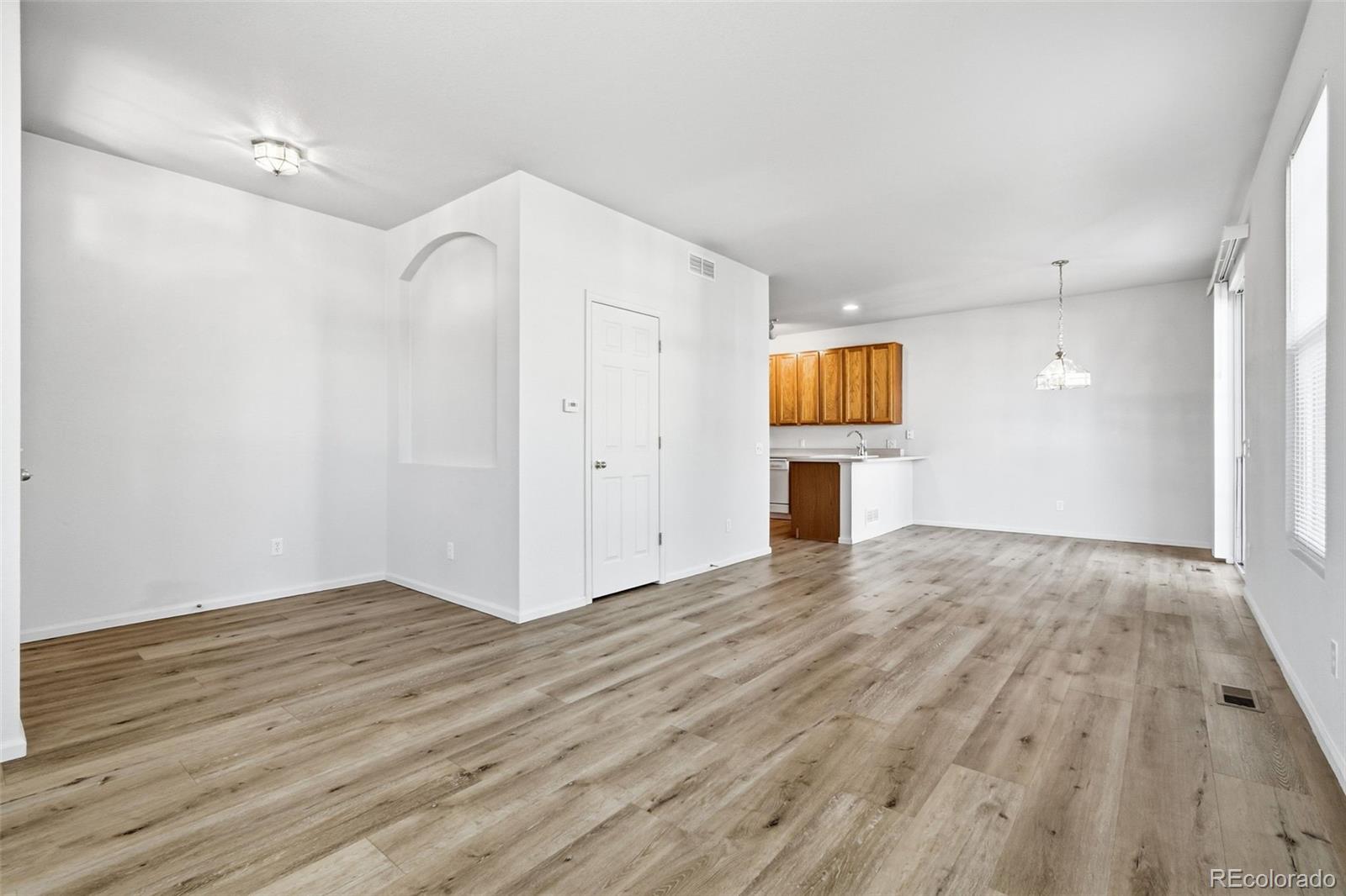 4709 Flower Street Wheat Ridge, CO 80033 - Photo 5 of 39