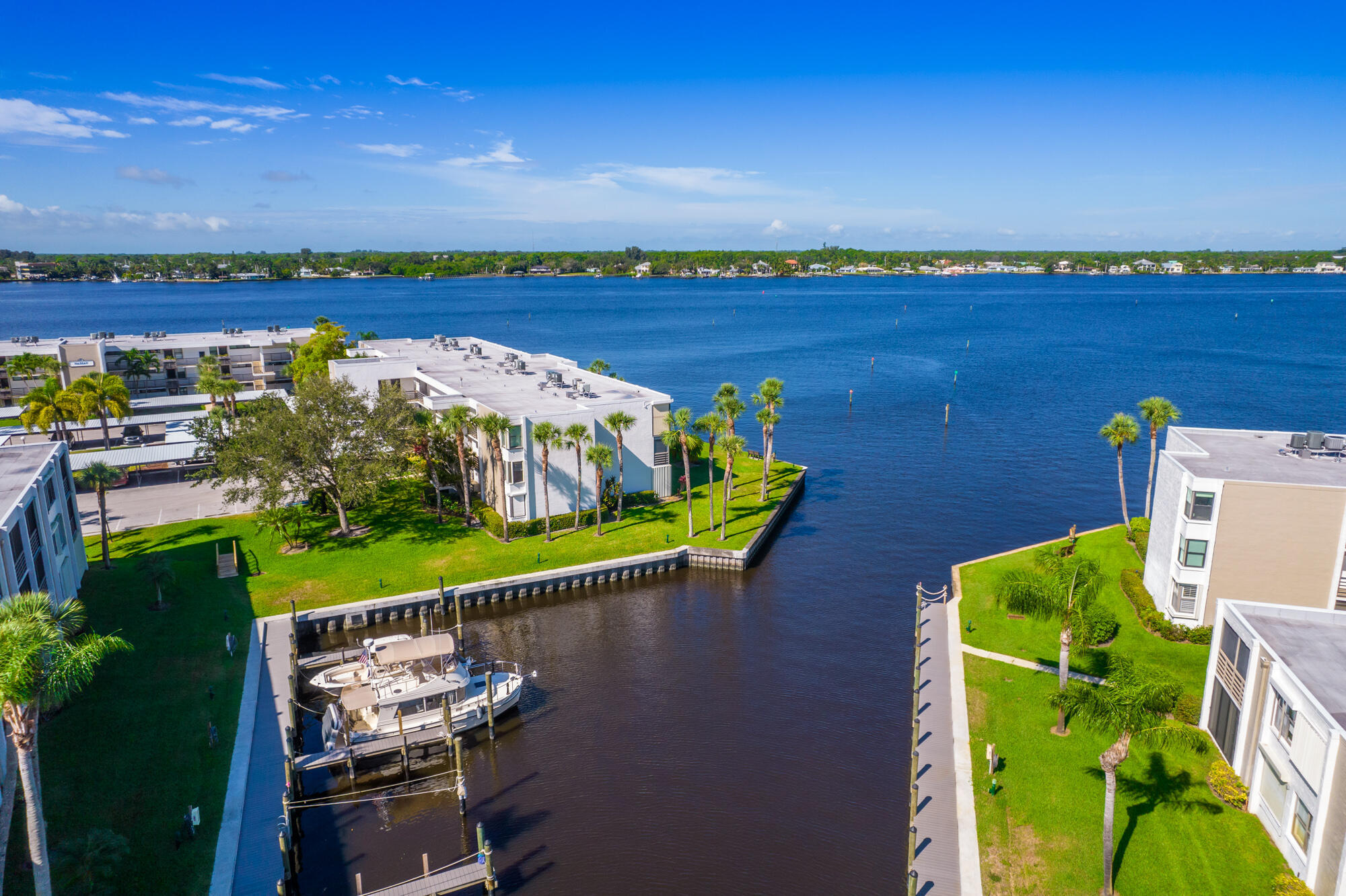 1950 Southwest Palm City Road, Unit 12103 Stuart, FL 34994 - Photo 28 of 37 Photo-4