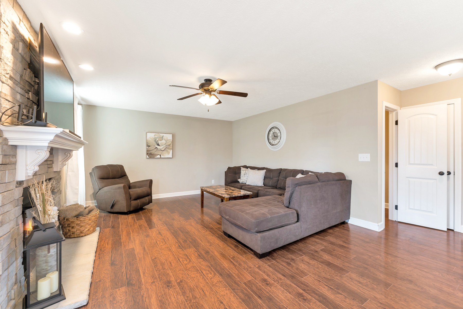 723 Backwind Lane Clarksville, TN 37040 - Photo 6 of 29 a living room with furniture and a wooden floor