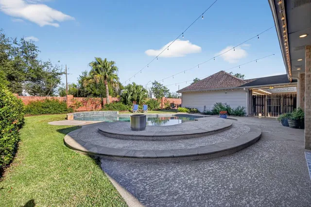 $667,000 | 6515 Lussier Drive, Sugar Land, TX 77479