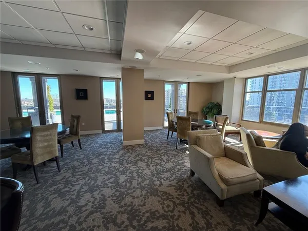 $399,900 | 565 Peachtree Street Northeast, Unit 1811, Atlanta, GA 30308