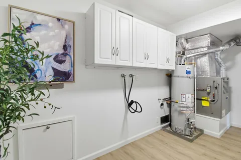 $2,498,000 | 1912 Los Altos Drive, San Mateo, CA 94402