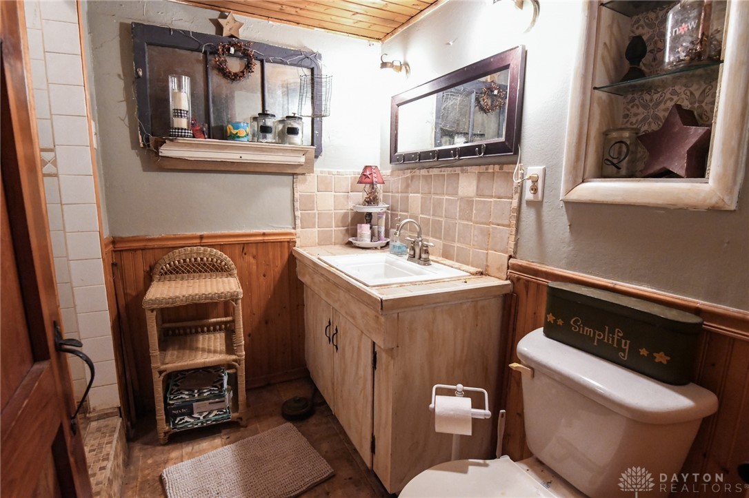 2943 Robin Road Dayton, OH 45409 - Photo 29 of 39