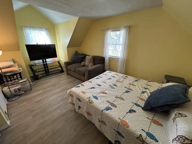 $544,999 | 21 Lakeview Drive, Middle Island, NY 11953