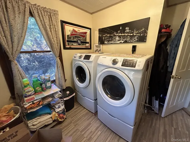 $544,999 | 21 Lakeview Drive, Middle Island, NY 11953