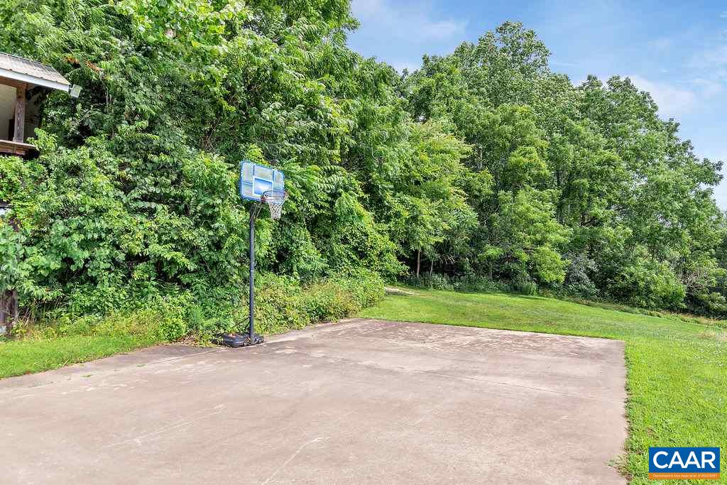 343 Wyland Road Buckingham, VA 23921 - Photo 44 of 46 a view of outdoor space and yard