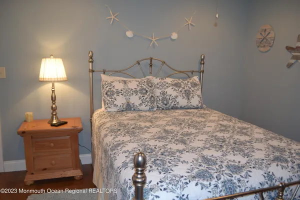 $5,500 | 11 3rd Avenue, Seaside Park, NJ 08752