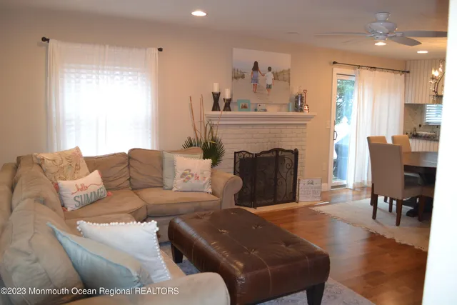 $5,500 | 11 3rd Avenue, Seaside Park, NJ 08752