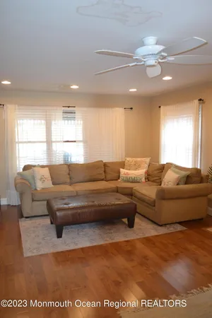 $5,500 | 11 3rd Avenue, Seaside Park, NJ 08752