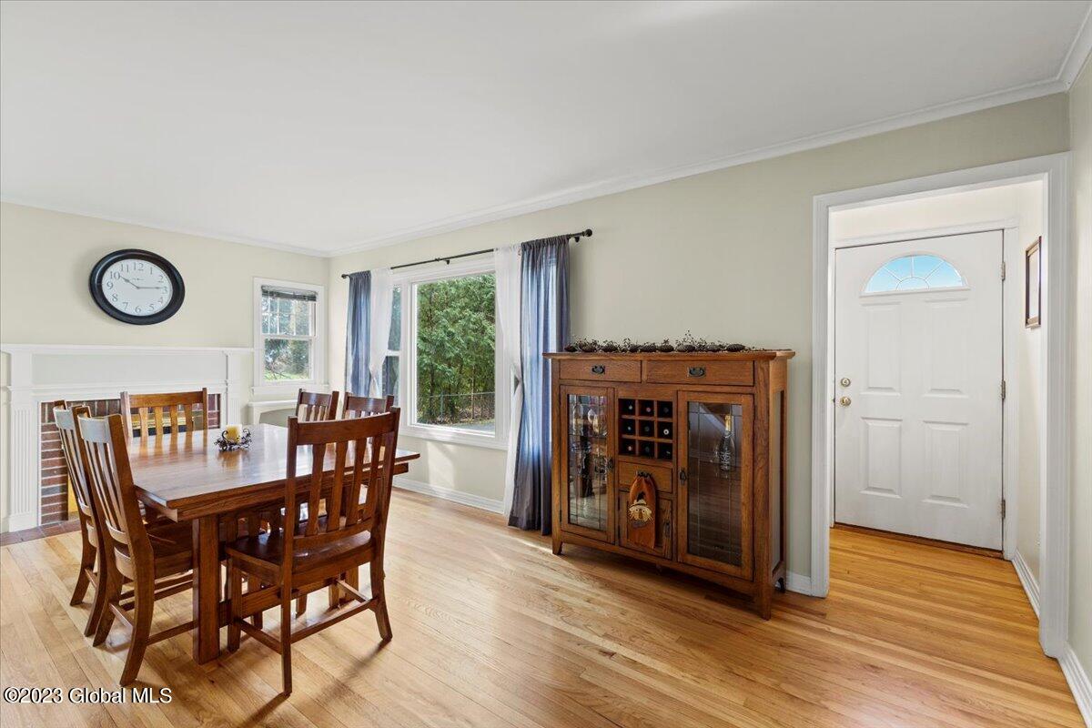 328 Kingsley Road Ballston, NY 12027 - Photo 3 of 36 14-IMG_0042