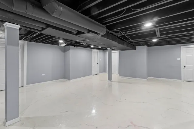 a view of empty room