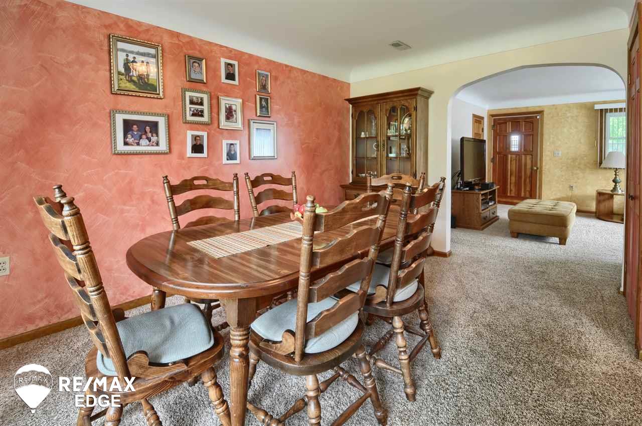 1348 East Mt Morris Road Mount Morris, MI 48458 - Photo 8 of 37 31383129-7.JPG